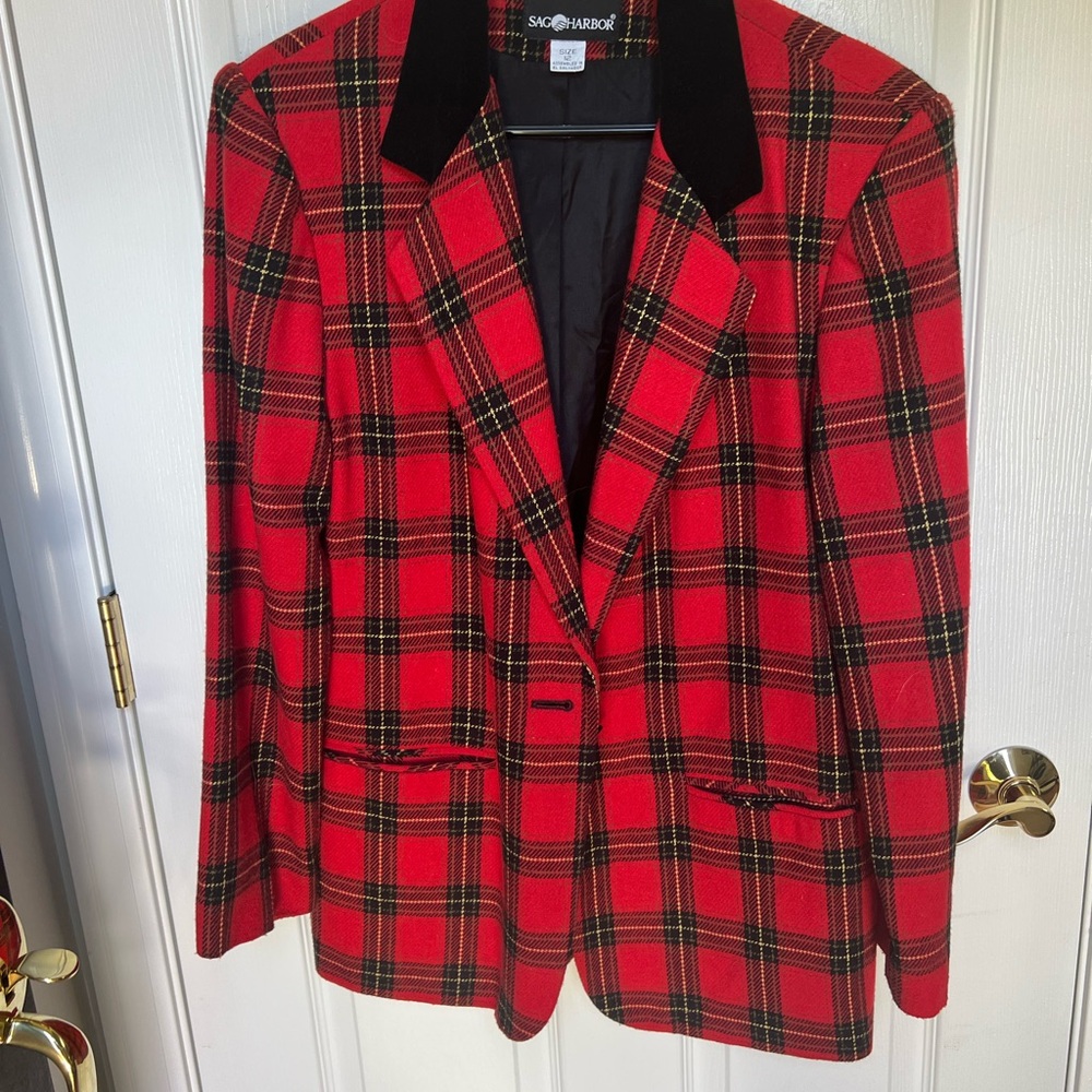 Sag Harbor Women's Red Plaid Blazer with Black Accents